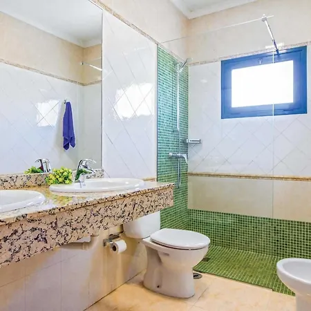 Playa Blanca Sleeps 6 Air Con Wifi Willa Playa Blanca (Lanzarote)